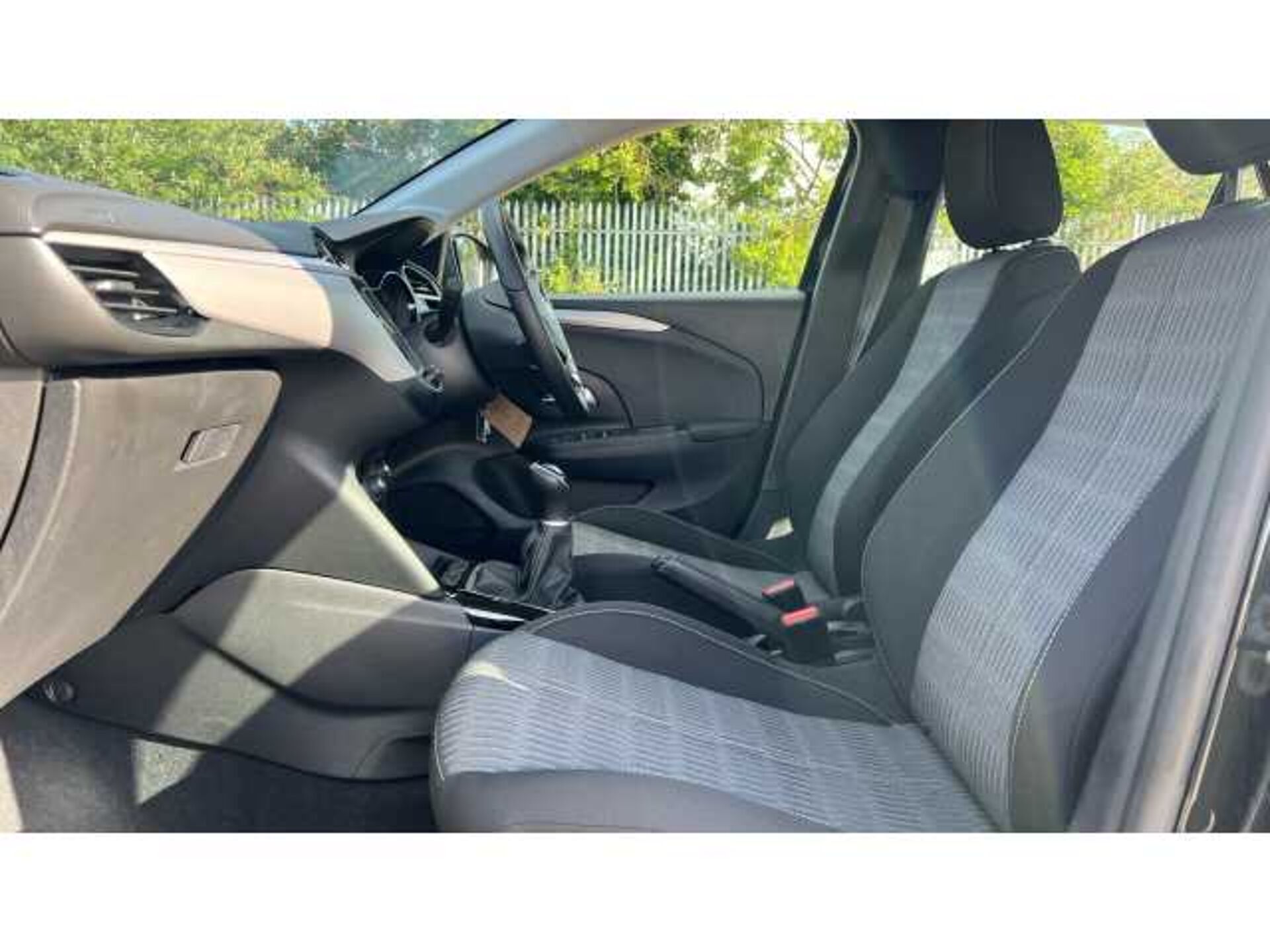 Vauxhall Corsa C CORSA 1.2 Design 5dr 