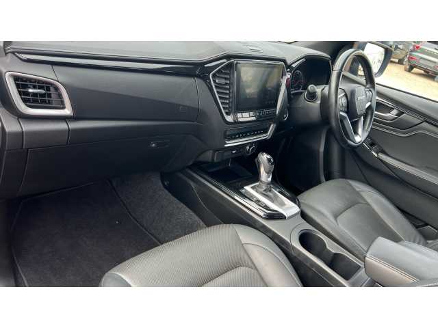 Isuzu D-Max Isuzu D-max Diesel 1.9 V-Cross Double Cab 4x4 Auto 