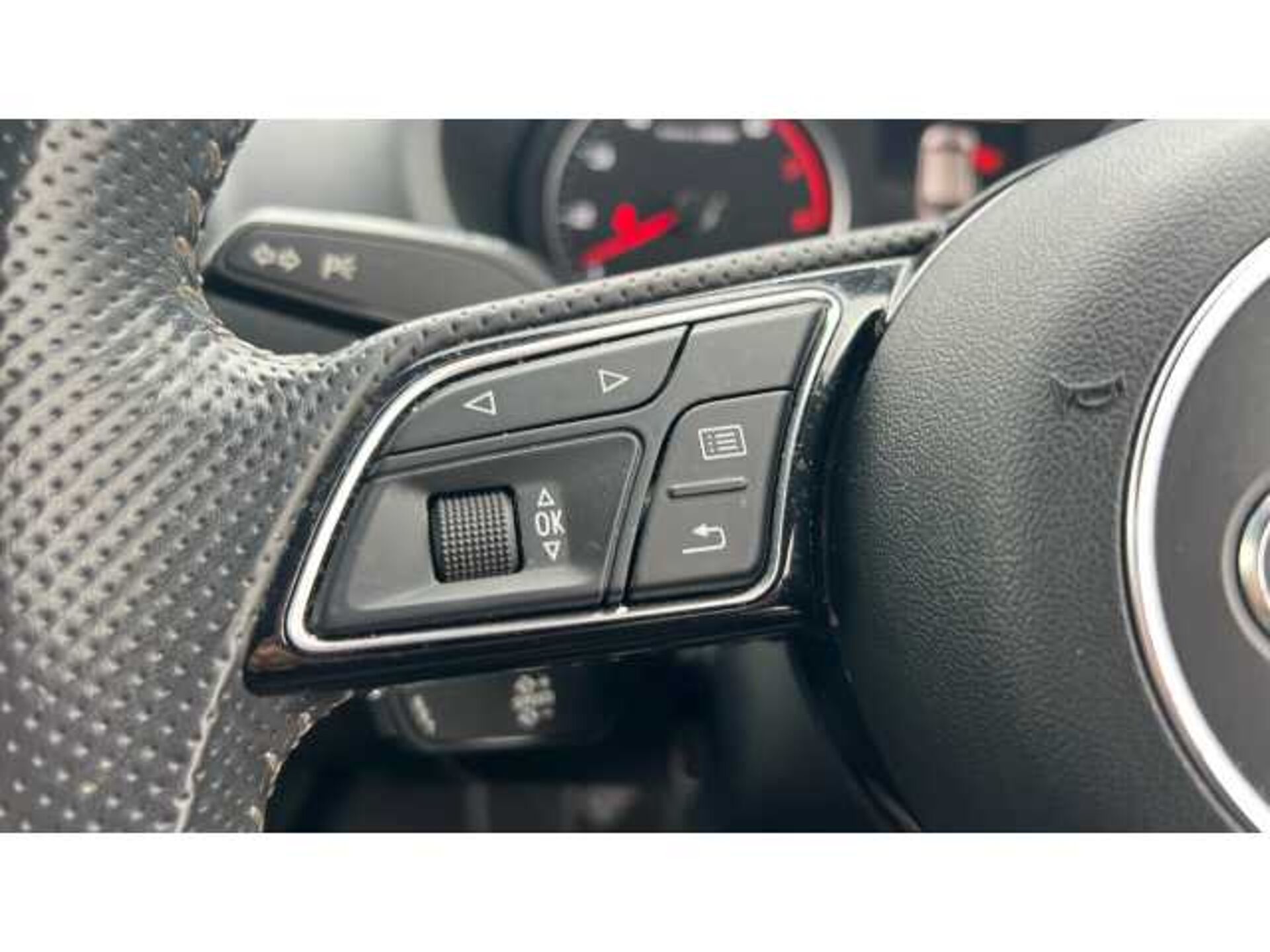 Audi A3 A3 1.5 TFSI Black Edition 5dr 
