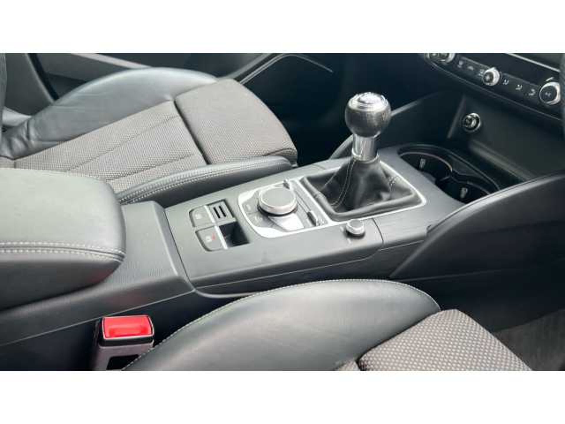 Audi A3 A3 1.5 TFSI Black Edition 5dr 