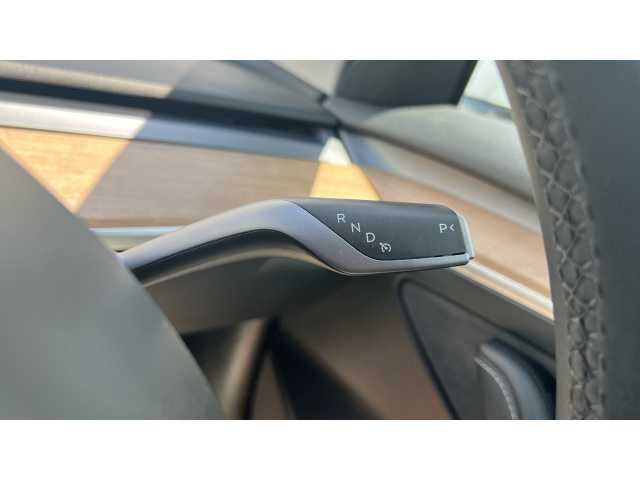 Tesla Model 3 MODEL 3 RWD 4dr Auto 