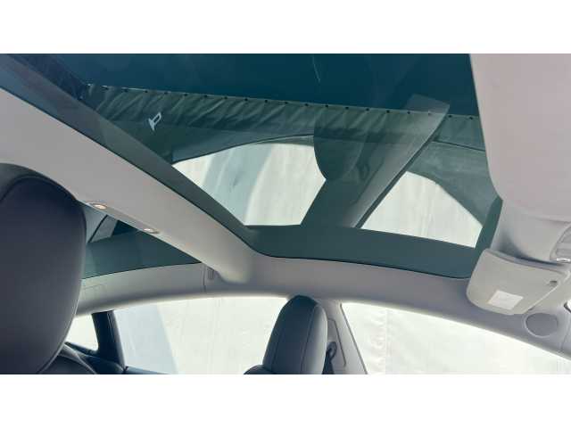 Tesla Model 3 MODEL 3 RWD 4dr Auto 