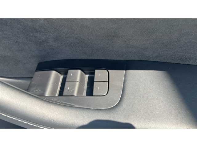 Tesla Model 3 MODEL 3 RWD 4dr Auto 