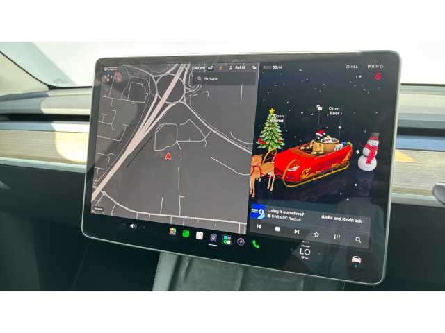 Tesla Model Y MODEL Y RWD 5dr Auto 