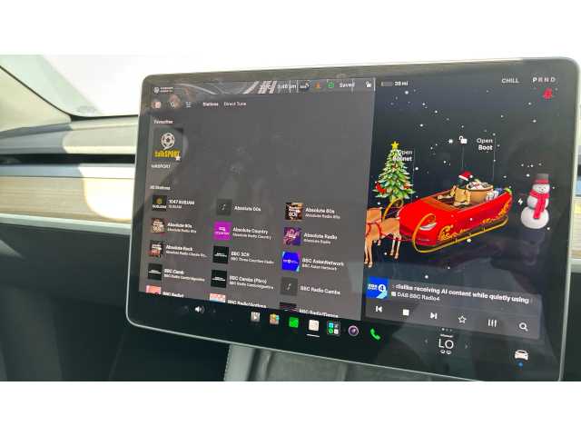 Tesla Model Y MODEL Y RWD 5dr Auto 
