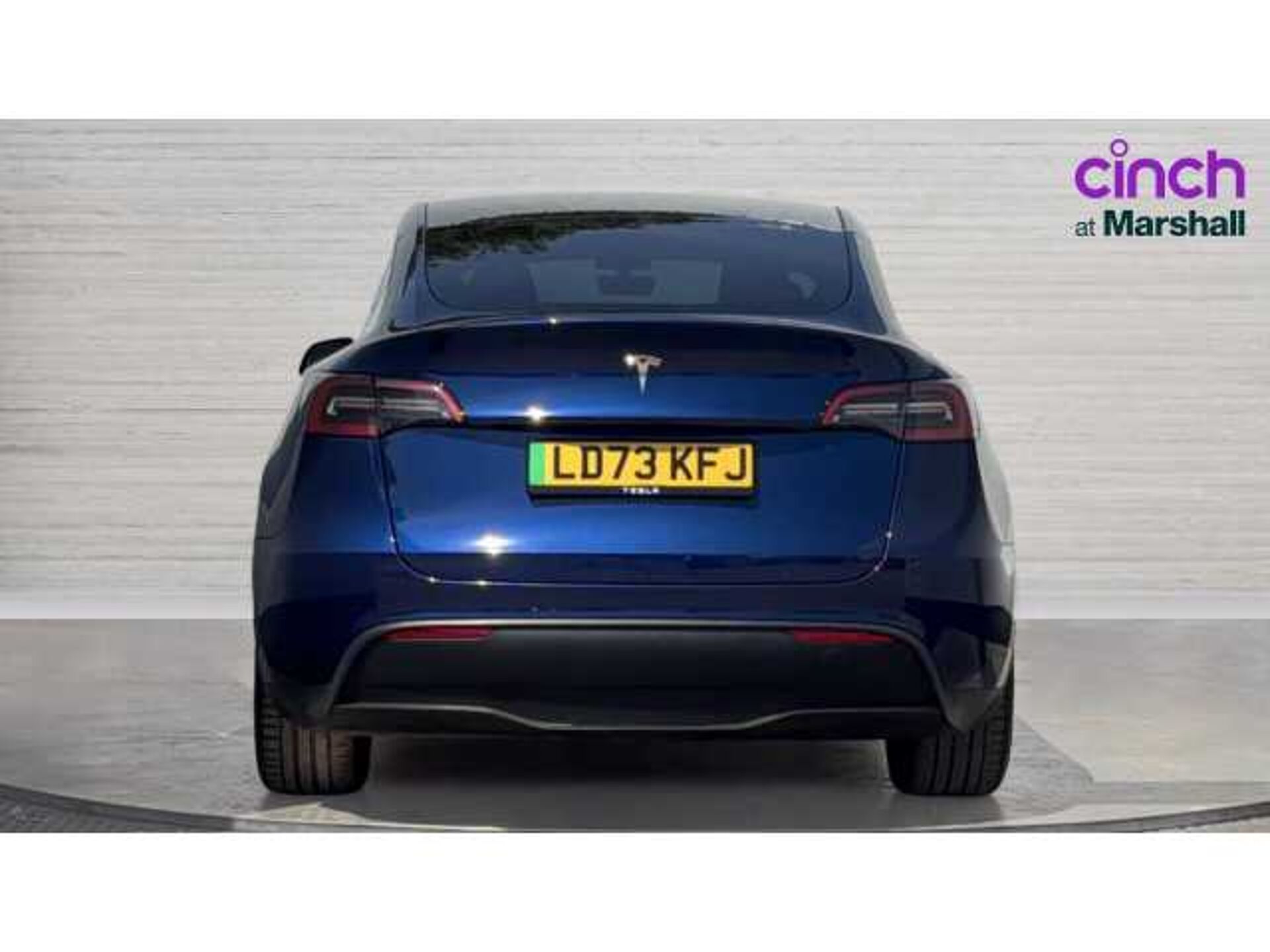 Tesla Model Y MODEL Y RWD 5dr Auto 