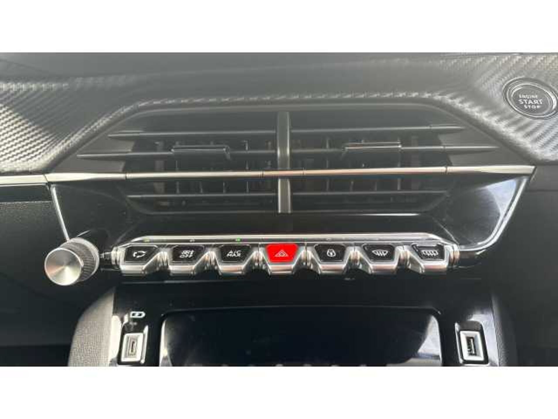 Peugeot 208 208 100kW Allure Premium 50kWh 5dr Auto 
