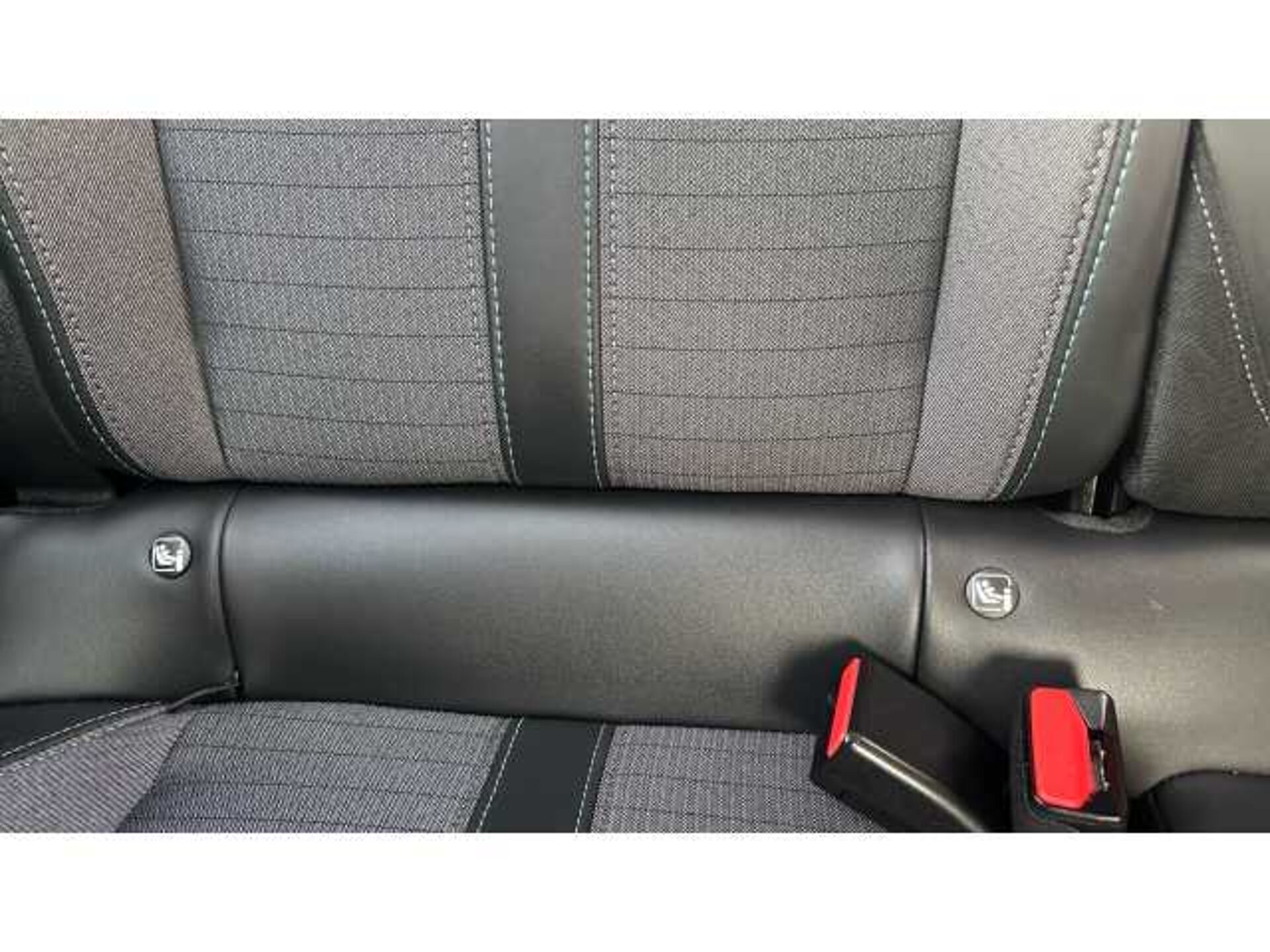 Peugeot 208 208 100kW Allure Premium 50kWh 5dr Auto 