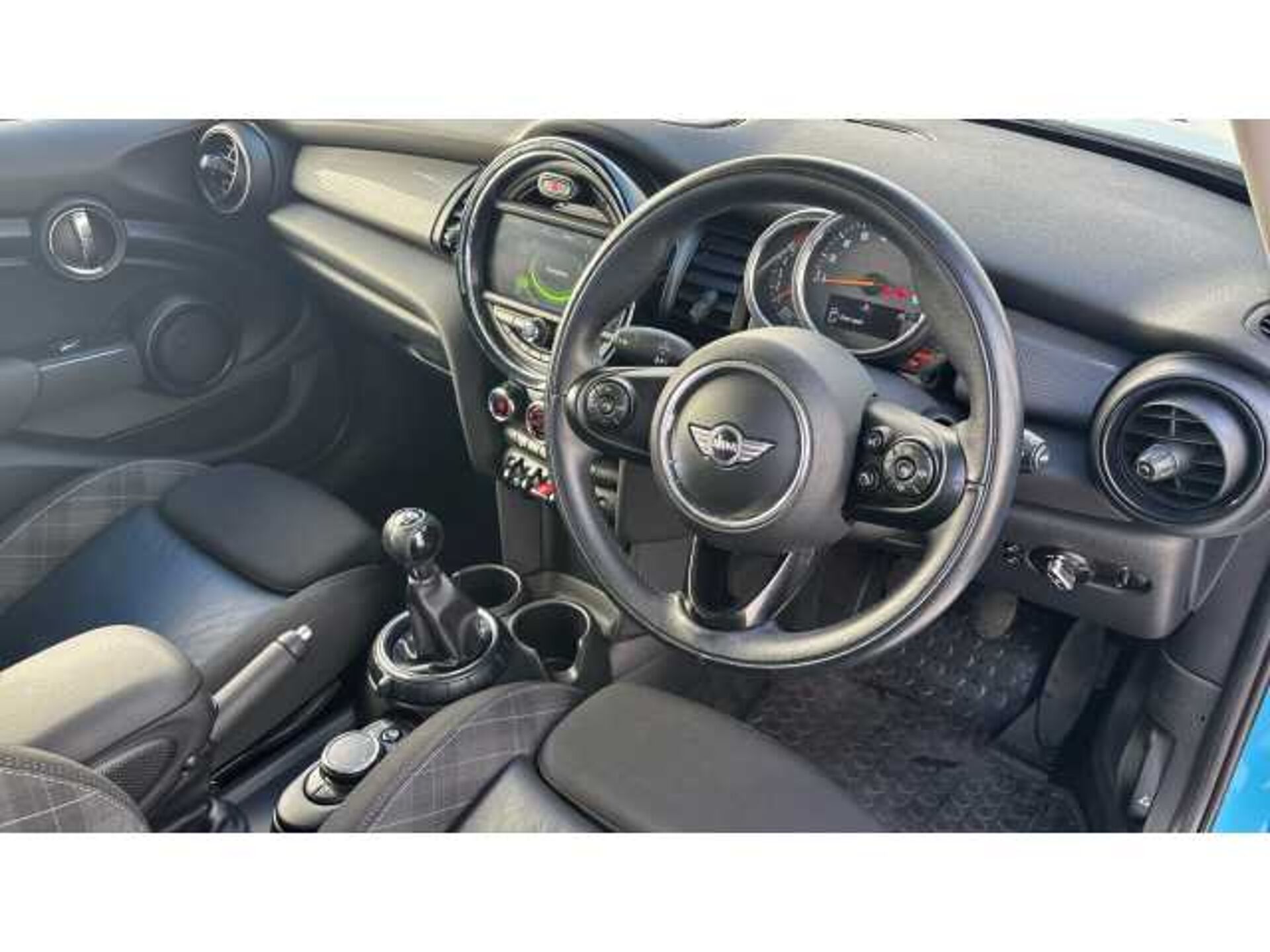 MINI Mini HATCHBACK 1.5 Cooper D 5dr 