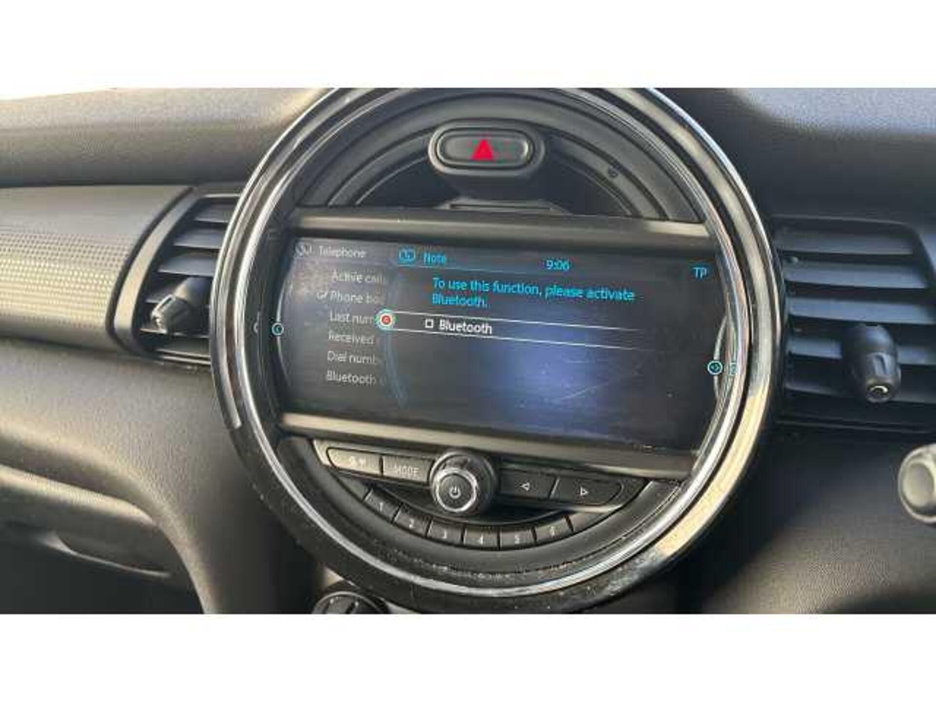 MINI Mini HATCHBACK 1.5 Cooper D 5dr 