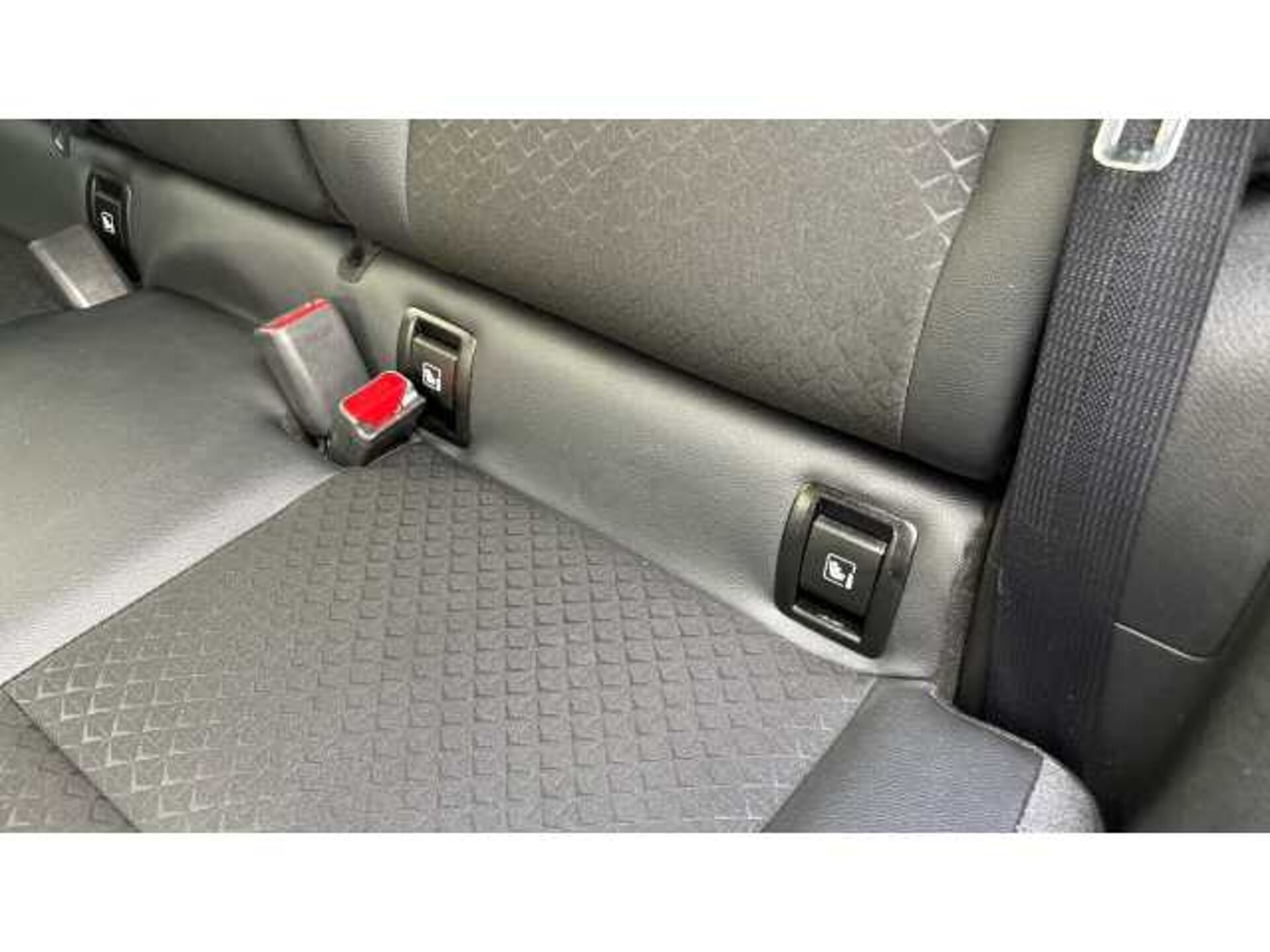 Nissan Juke JUKE 1.0 DiG-T N-Connecta 5dr 