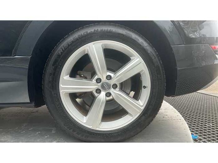 Audi e-tron 230kW 50 Quattro 71kWh Technik 5dr Auto 