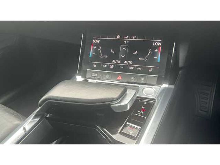 Audi e-tron 230kW 50 Quattro 71kWh Technik 5dr Auto 