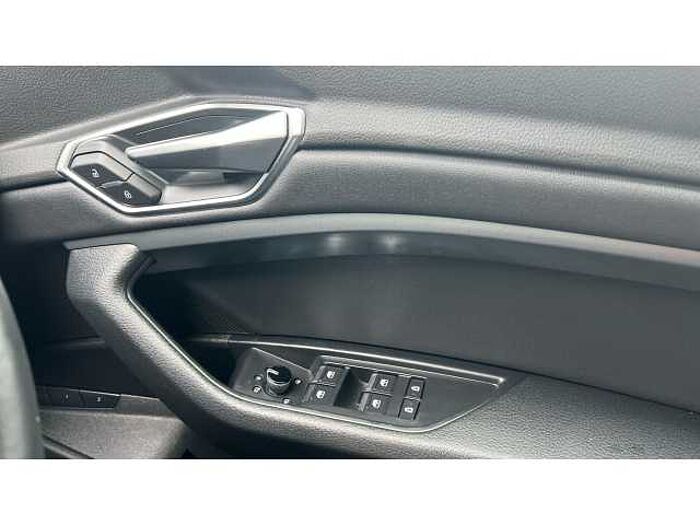 Audi e-tron 230kW 50 Quattro 71kWh Technik 5dr Auto 