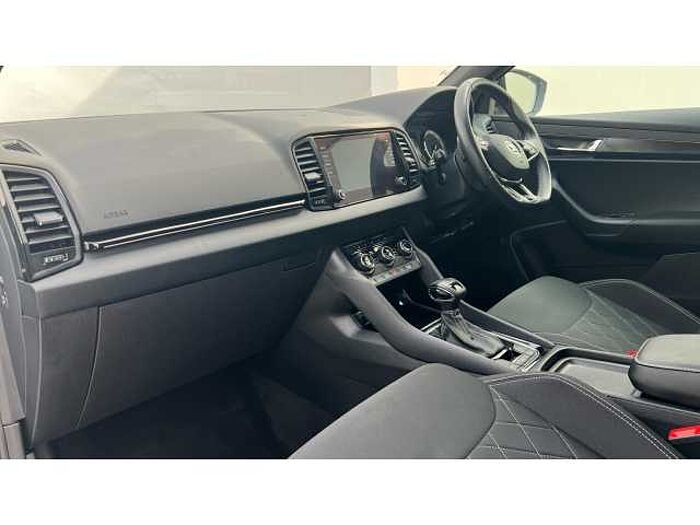 SKODA Karoq 1.5 TSI Sport Line 5dr DSG 