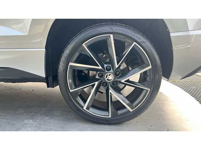 SKODA Karoq 1.5 TSI Sport Line 5dr DSG 