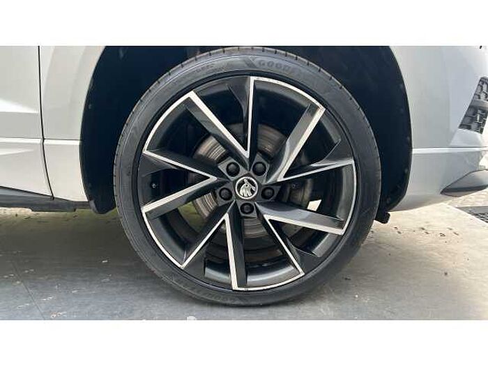 SKODA Karoq 1.5 TSI Sport Line 5dr DSG 