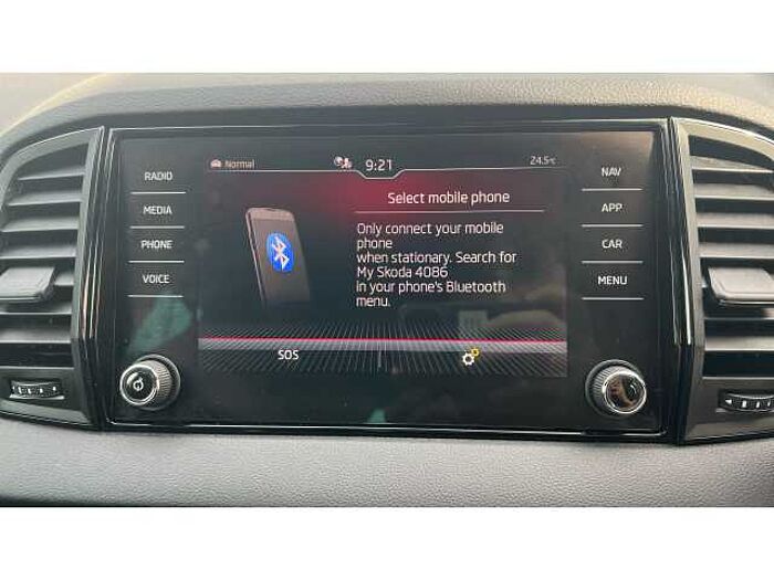 SKODA Karoq 1.5 TSI Sport Line 5dr DSG 