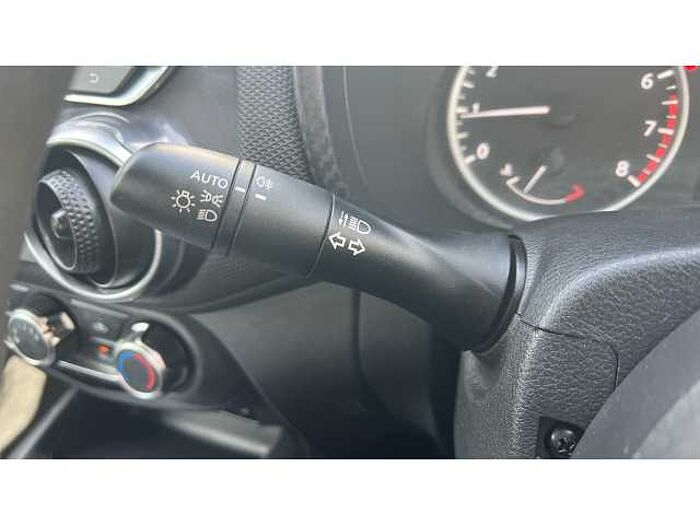 Nissan Juke JUKE 1.0 DiG-T 114 Acenta 5dr 