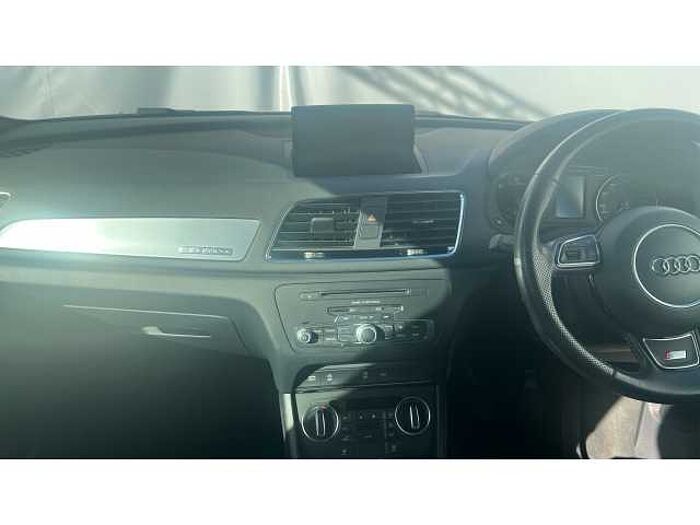 Audi Q3 2.0 TDI Quattro S Line Edition 5dr 