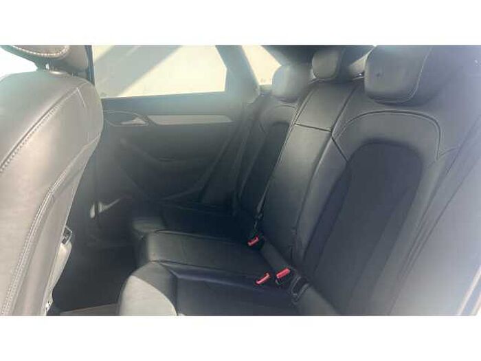 Audi Q3 2.0 TDI Quattro S Line Edition 5dr 