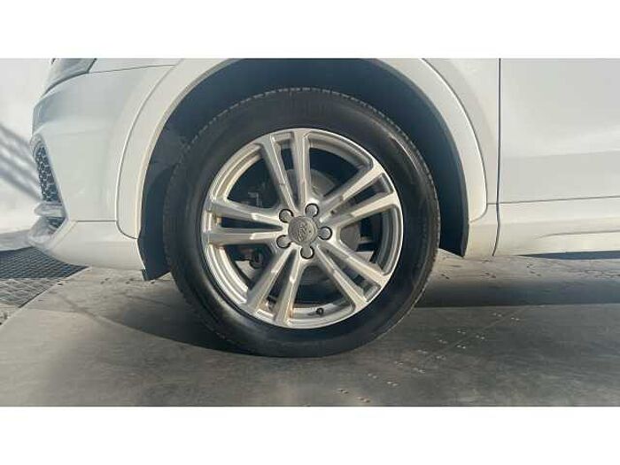 Audi Q3 2.0 TDI Quattro S Line Edition 5dr 