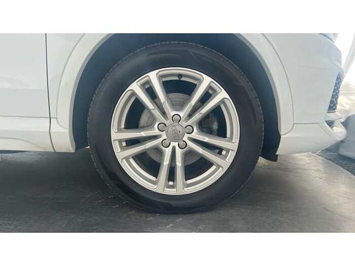 Audi Q3 2.0 TDI Quattro S Line Edition 5dr 