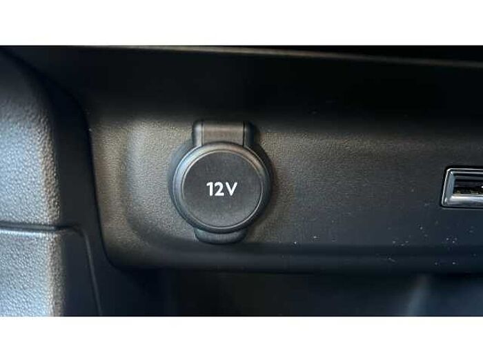 Citroen C3 C3 1.2 PureTech Shine Plus 5dr 