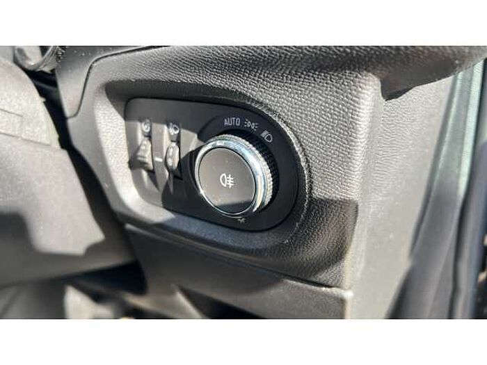 Vauxhall Corsa C CORSA 1.2 Design 5dr 