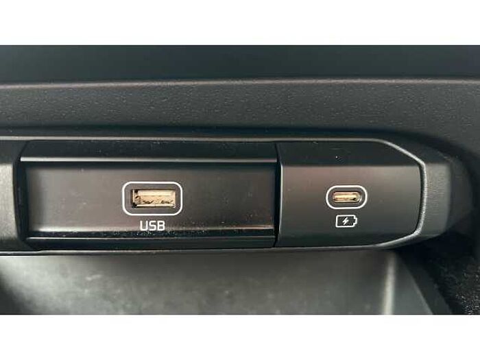 Kia Niro NIRO 1.6 GDi Hybrid 2 5dr DCT 