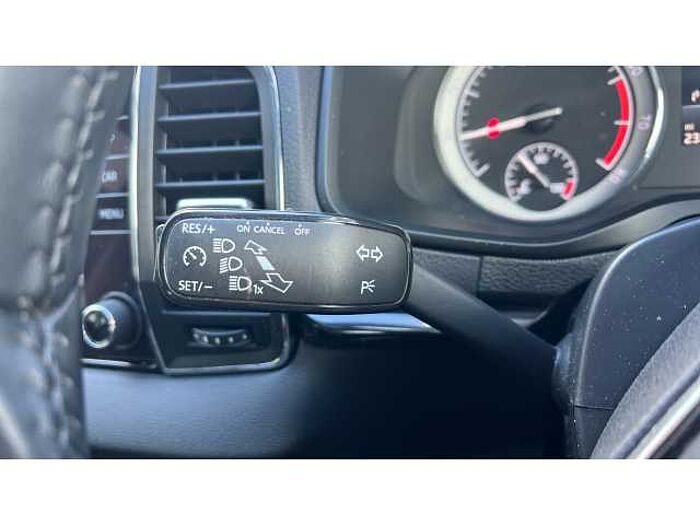 SKODA Karoq KAROQ 1.5 TSI SE L 5dr 