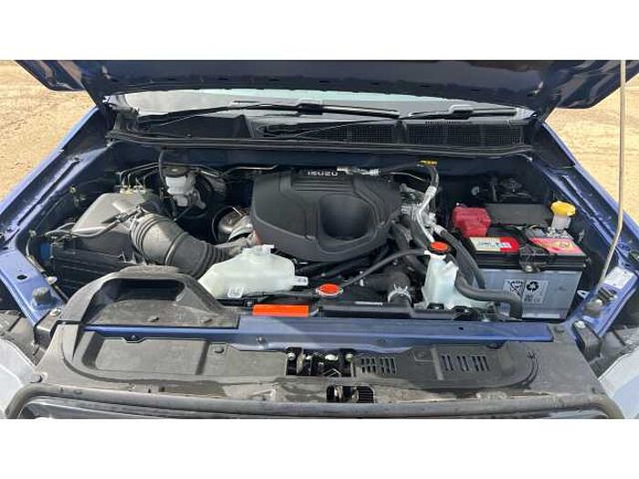 Isuzu D-Max Isuzu D-max Diesel 1.9 V-Cross Double Cab 4x4 Auto 