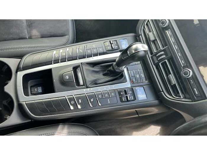 Porsche Macan MACAN ESTATE S 5dr PDK 