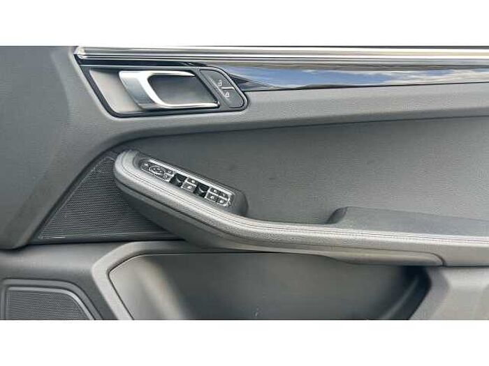 Porsche Macan MACAN ESTATE S 5dr PDK 