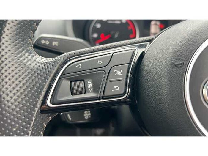Audi A3 A3 1.5 TFSI Black Edition 5dr 