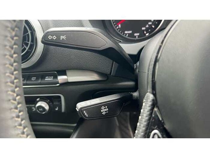 Audi A3 A3 1.5 TFSI Black Edition 5dr 