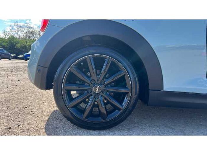 MINI Mini HATCHBACK 2.0 Cooper S 3dr Auto 