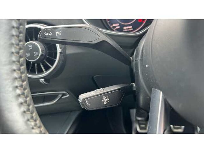 Audi TT TT 1.8T FSI S Line 2dr 