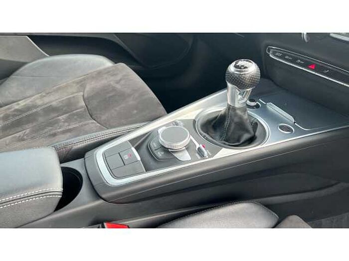 Audi TT TT 1.8T FSI S Line 2dr 