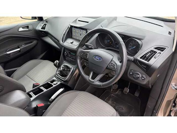 Ford Grand C-MAX GRAND C-MAX 1.0 EcoBoost 125 Titanium 5dr 