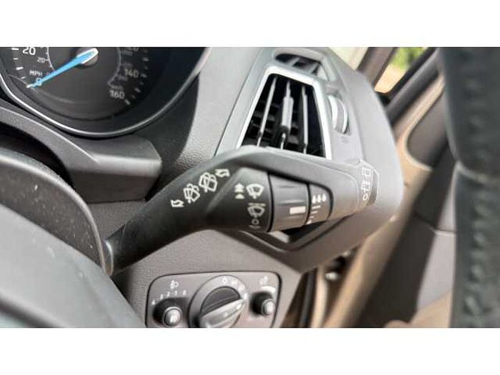 Ford Grand C-MAX GRAND C-MAX 1.0 EcoBoost 125 Titanium 5dr 