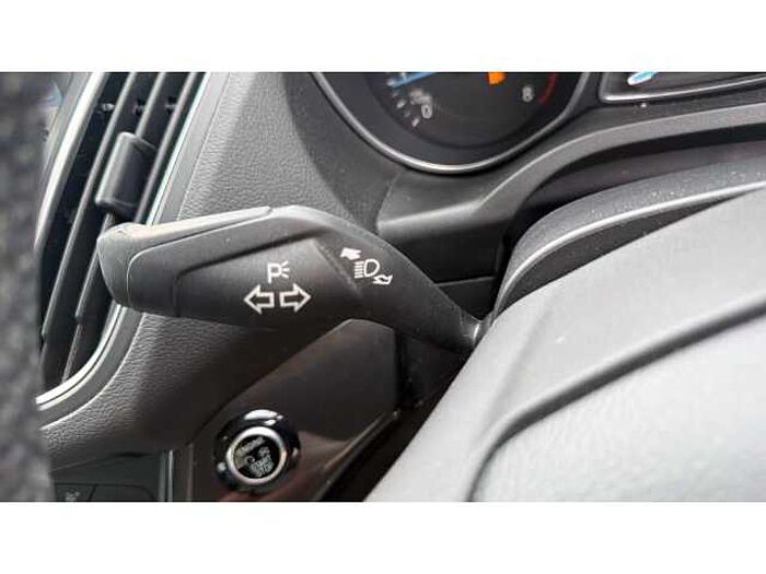 Ford Grand C-MAX GRAND C-MAX 1.0 EcoBoost 125 Titanium 5dr 