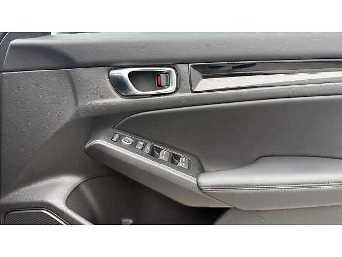 Honda Civic Hybrid CIVIC 2.0 eHEV Advance 5dr CVT 