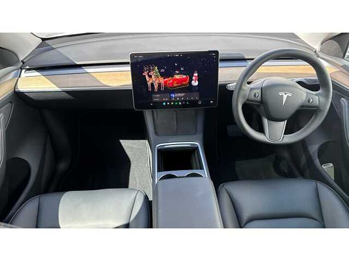 Tesla Model Y MODEL Y RWD 5dr Auto 