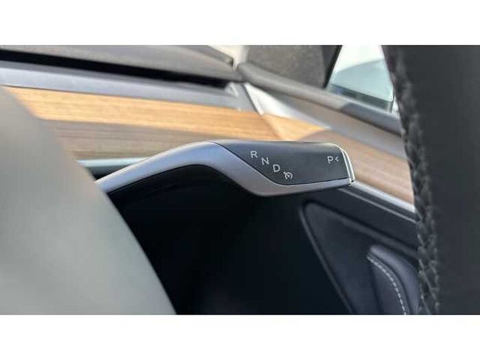 Tesla Model Y MODEL Y RWD 5dr Auto 