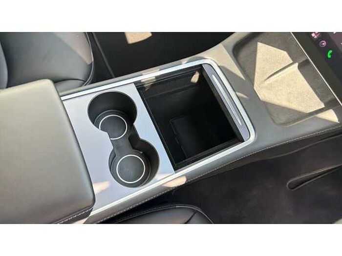 Tesla Model Y MODEL Y RWD 5dr Auto 