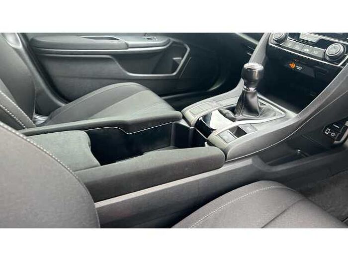 Honda Civic CIVIC 1.0 VTEC Turbo SR 5dr 