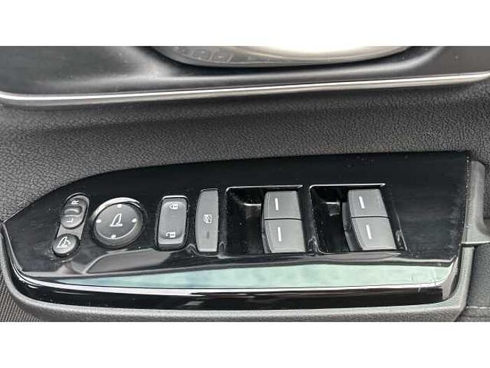 Honda CR-V Hybrid CR-V 2.0 i-MMD Hybrid SE 2WD 5dr eCVT 