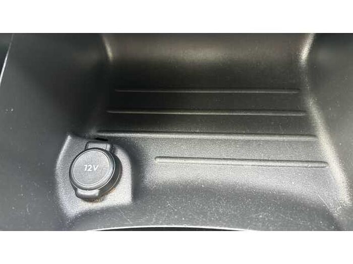 Peugeot 208 208 100kW Allure Premium 50kWh 5dr Auto 