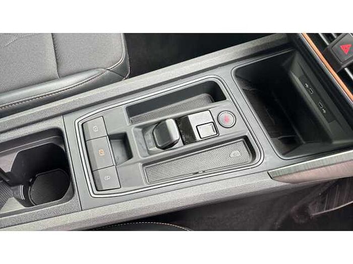 CUPRA Formentor FORMENTOR 1.4 eHybrid 204 V1 5dr DSG 